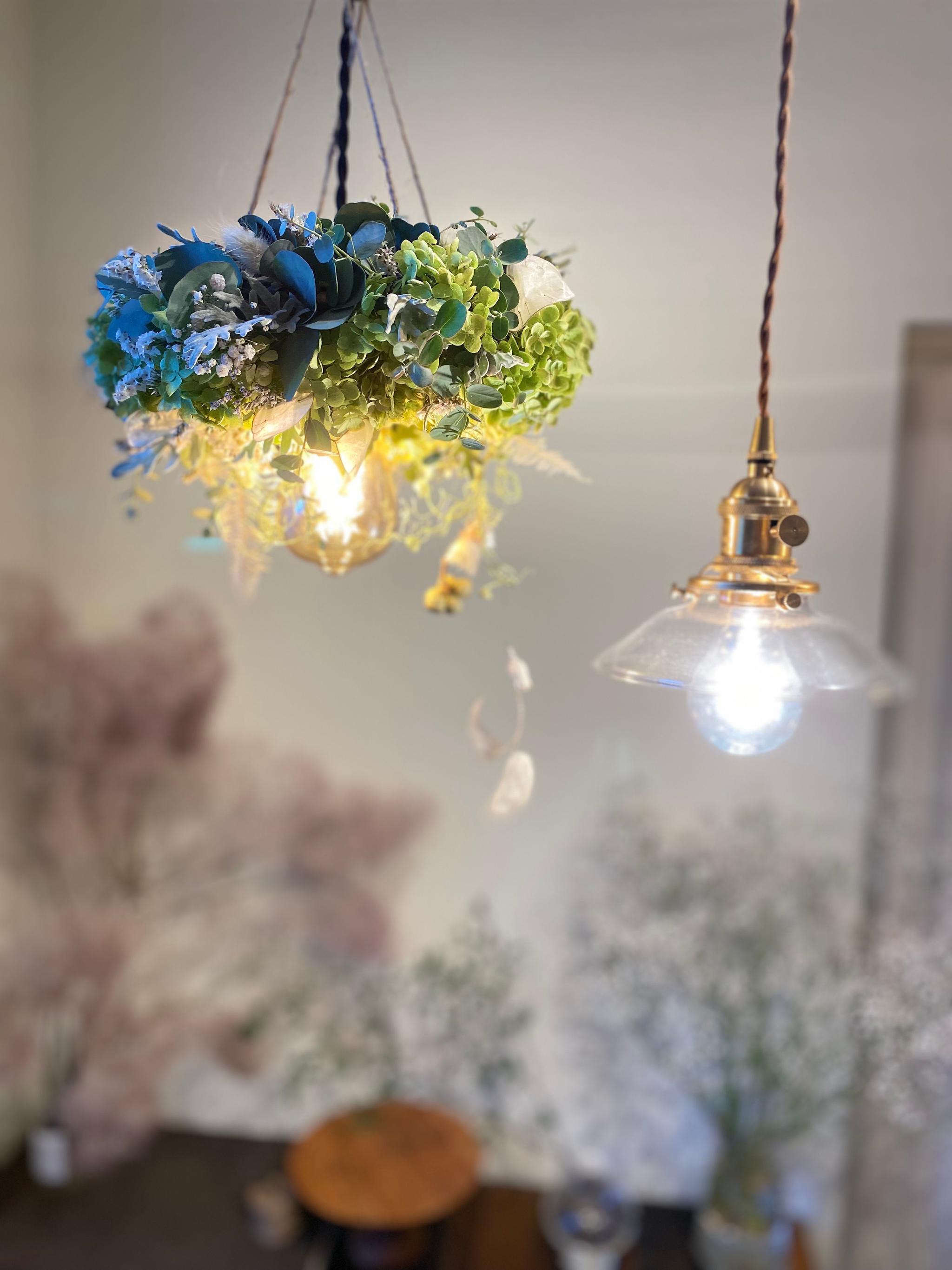 夏のフライングリース　空にふんわり浮かぶ、アナベルユーカリリース　Summer Flying Green Wreath | 3枚目